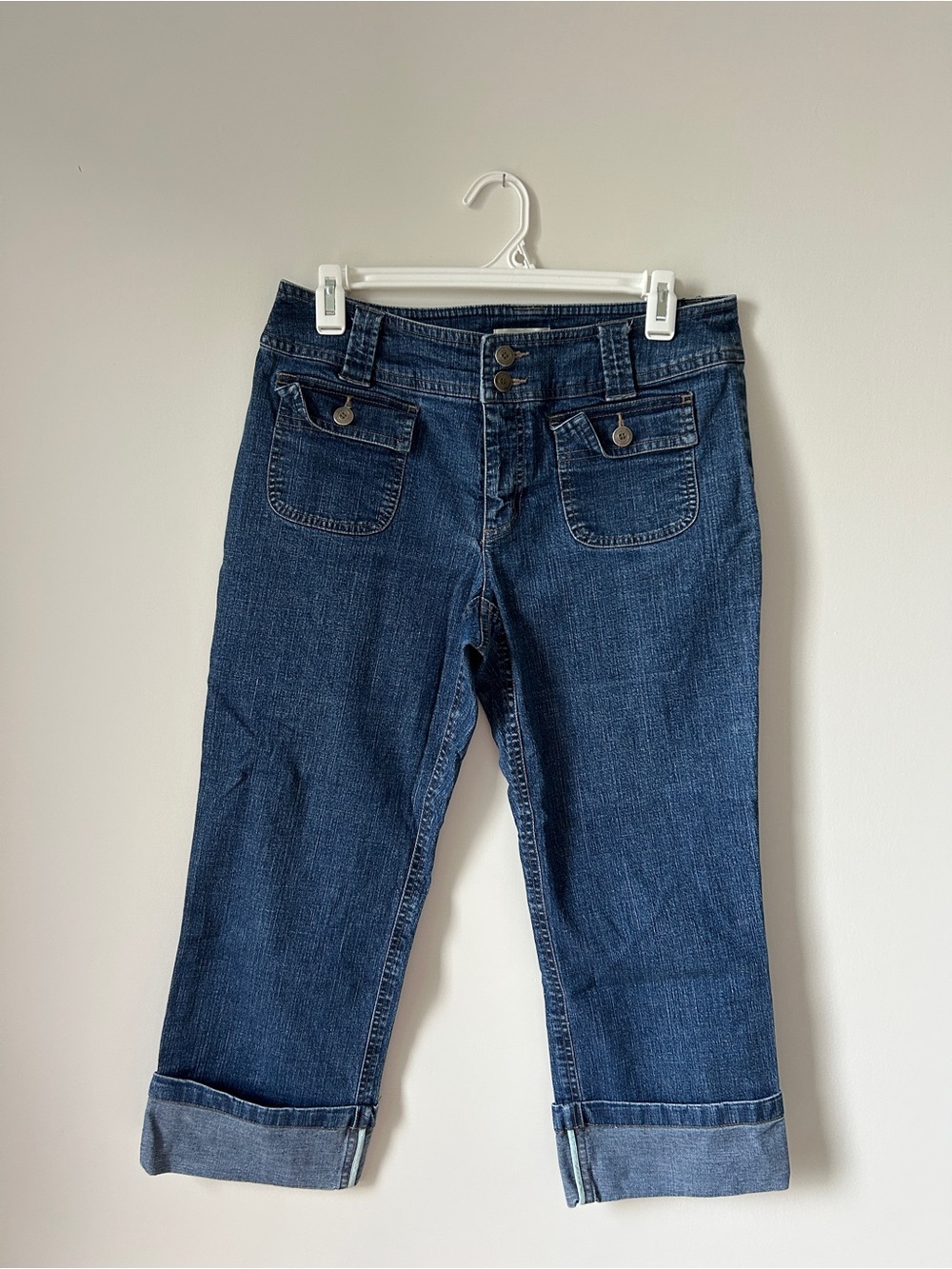 Women's Dark Blue Cropped Jeans with Rolled Cuffs